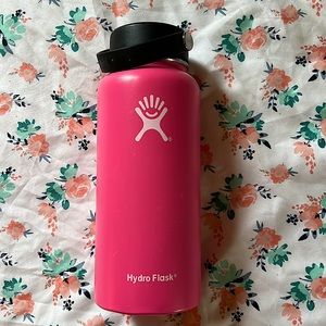 Pink Hydroflask 32oz